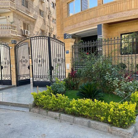 Luxury Apartments Beside Mall Of Arabia And Dar Al-Fouad Hospital - Families Only- No Alcoholic Beverages 6th of October City Ngoại thất bức ảnh