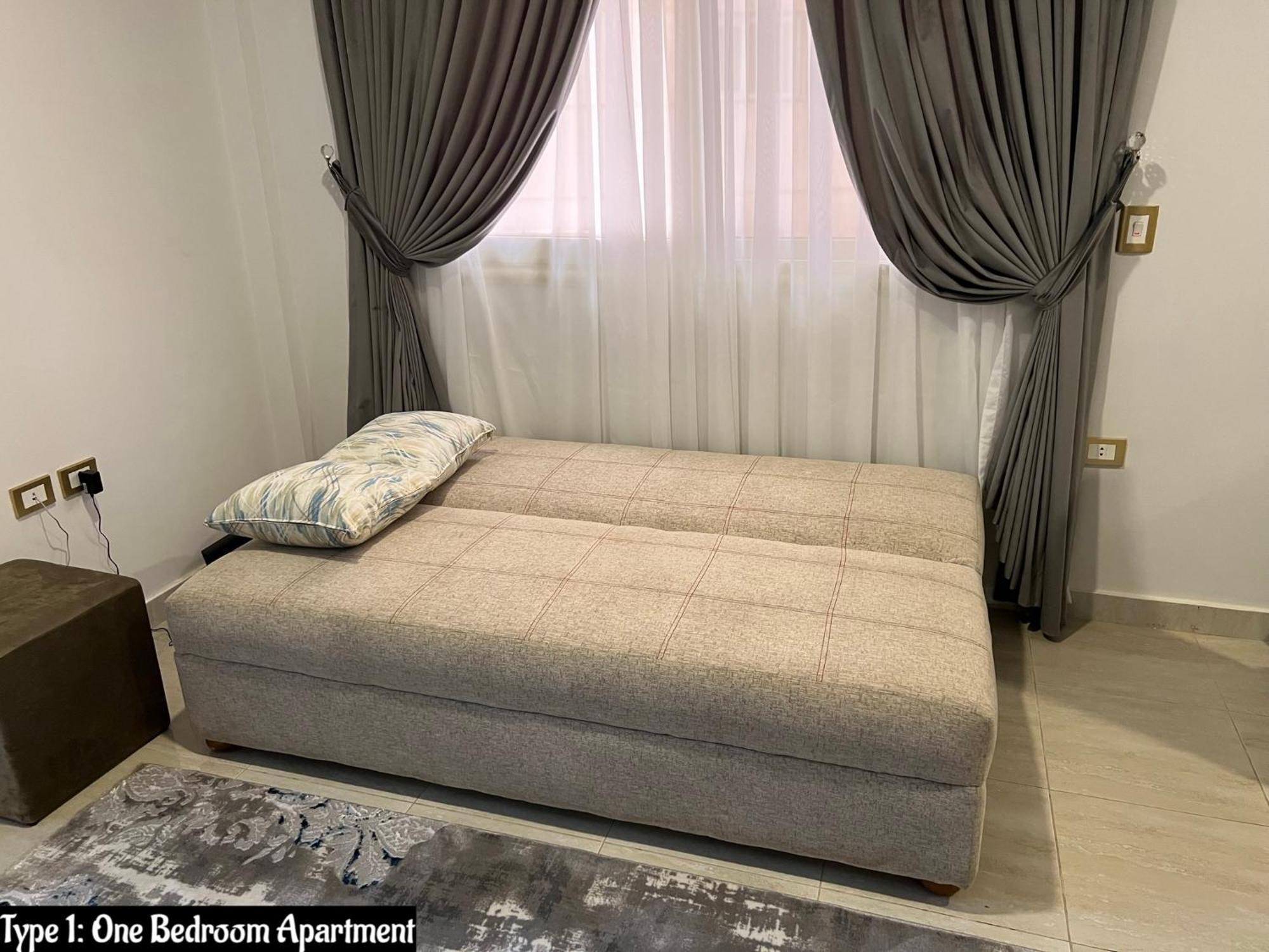 Luxury Apartments Beside Mall Of Arabia And Dar Al-Fouad Hospital - Families Only- No Alcoholic Beverages 6th of October City Ngoại thất bức ảnh