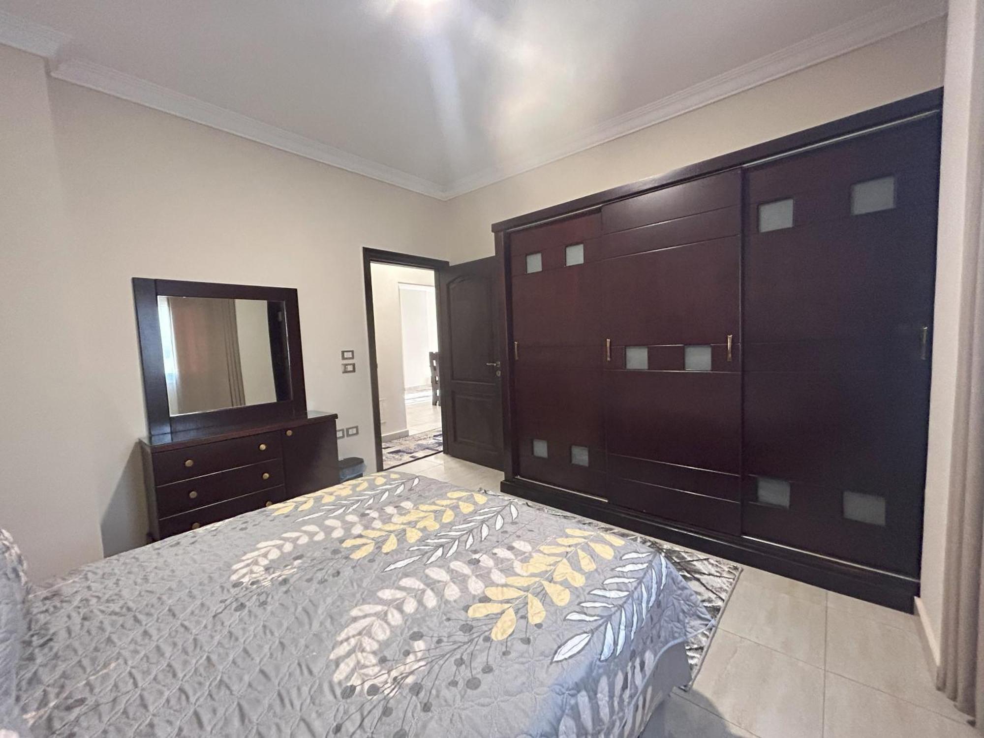 Luxury Apartments Beside Mall Of Arabia And Dar Al-Fouad Hospital - Families Only- No Alcoholic Beverages 6th of October City Ngoại thất bức ảnh