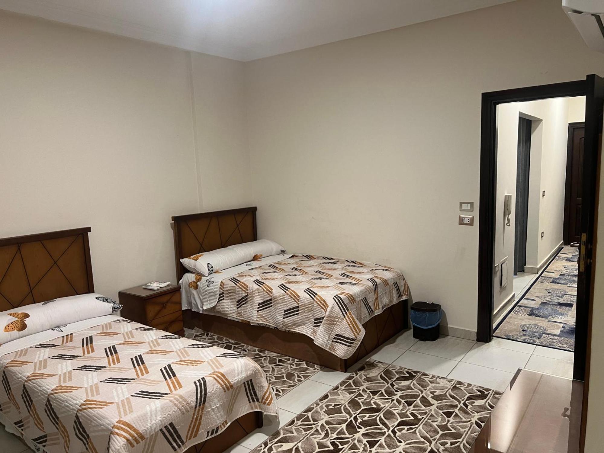 Luxury Apartments Beside Mall Of Arabia And Dar Al-Fouad Hospital - Families Only- No Alcoholic Beverages 6th of October City Ngoại thất bức ảnh