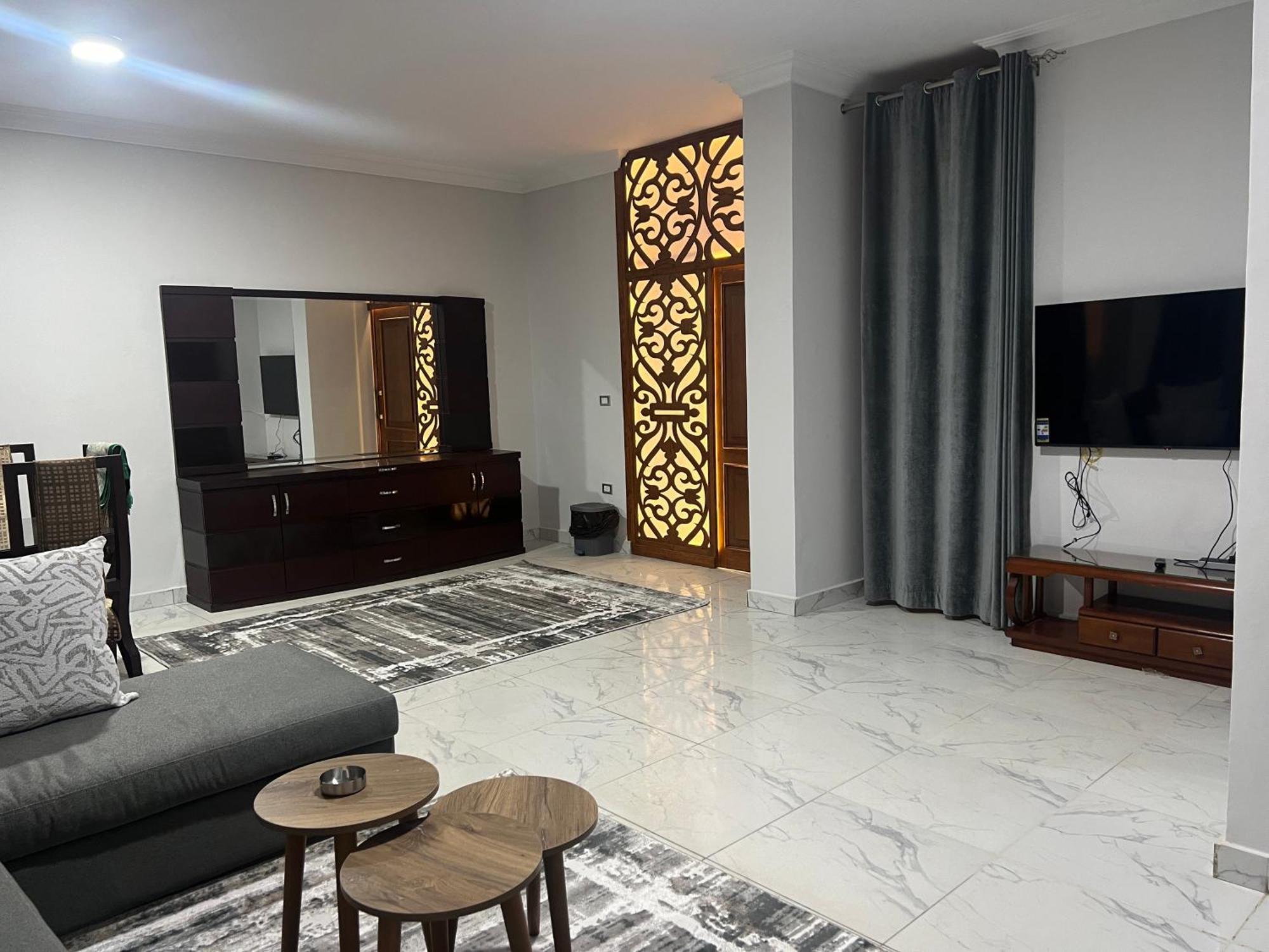 Luxury Apartments Beside Mall Of Arabia And Dar Al-Fouad Hospital - Families Only- No Alcoholic Beverages 6th of October City Ngoại thất bức ảnh