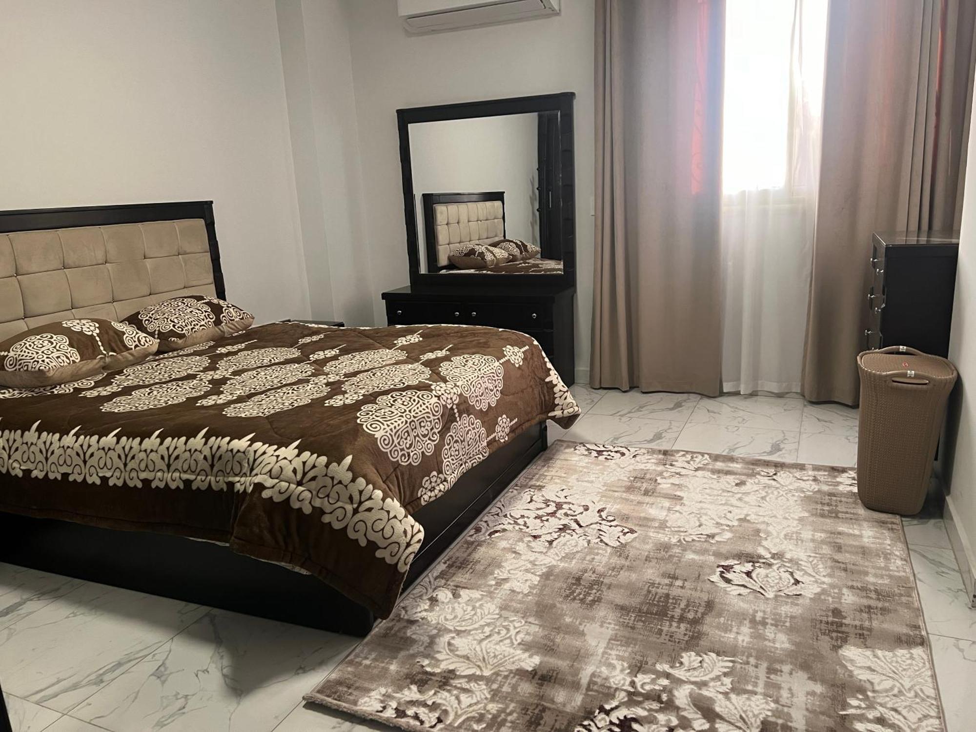 Luxury Apartments Beside Mall Of Arabia And Dar Al-Fouad Hospital - Families Only- No Alcoholic Beverages 6th of October City Ngoại thất bức ảnh